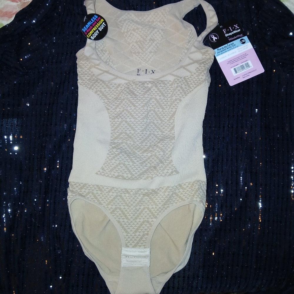 NWT WOMENS LARGE XL TAN WUNDERWEAR F.I.X. SHAPEWEAR BODY SUIT SEAMLESS SALE